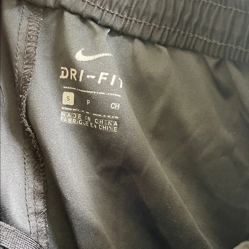 Nike Women’s Black Sweatpants